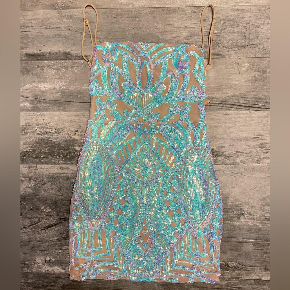 Lucy in the Sky Nude Iridescent Sequin Mini Party Homecoming Dress